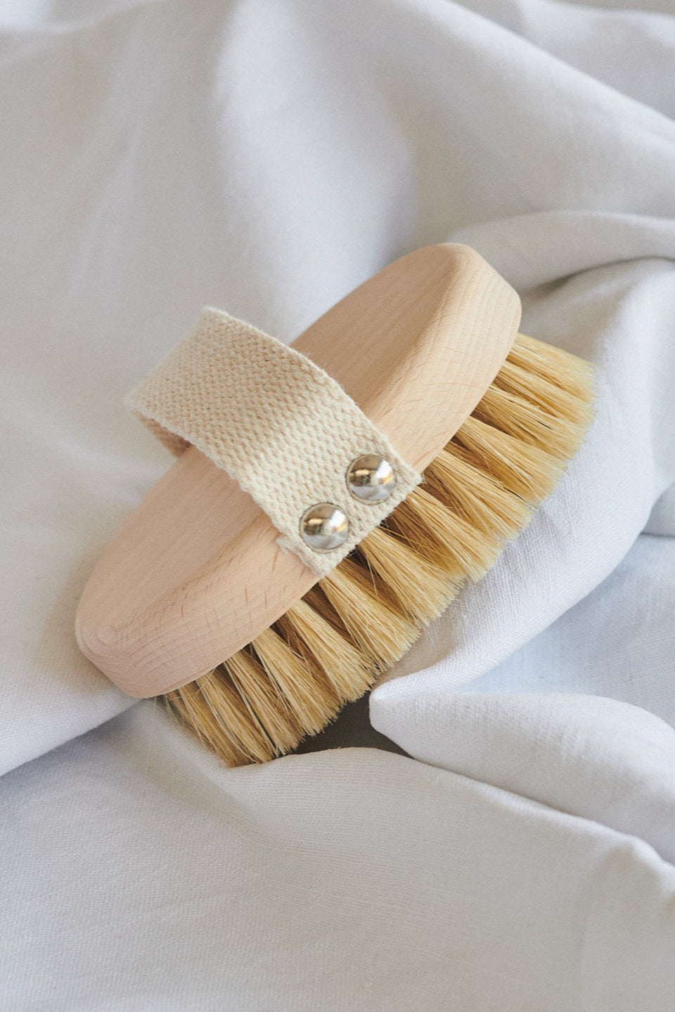 Balancing Dry Body Brush